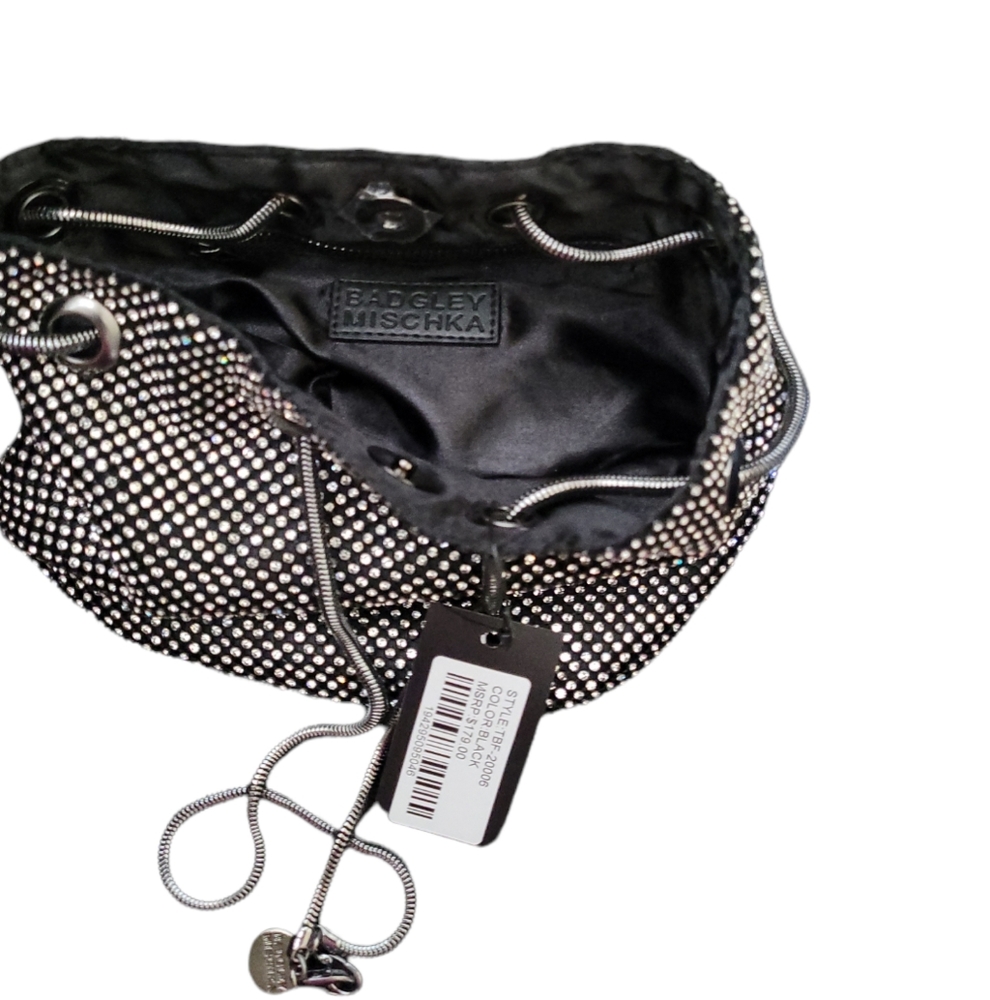 💕NWT BADGLEY MISCHKAJeweled Drawstring Bucket Bag💕 - Picture 6 of 7